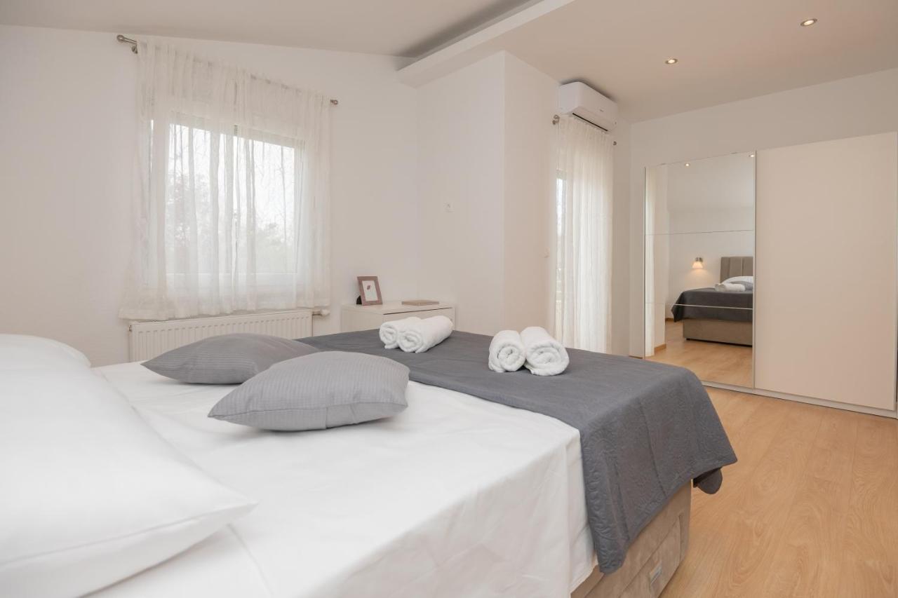 Holiday Home Terra Roca - Imotski, Natural Environment With Complete Peace And Quiet. Bagian luar foto