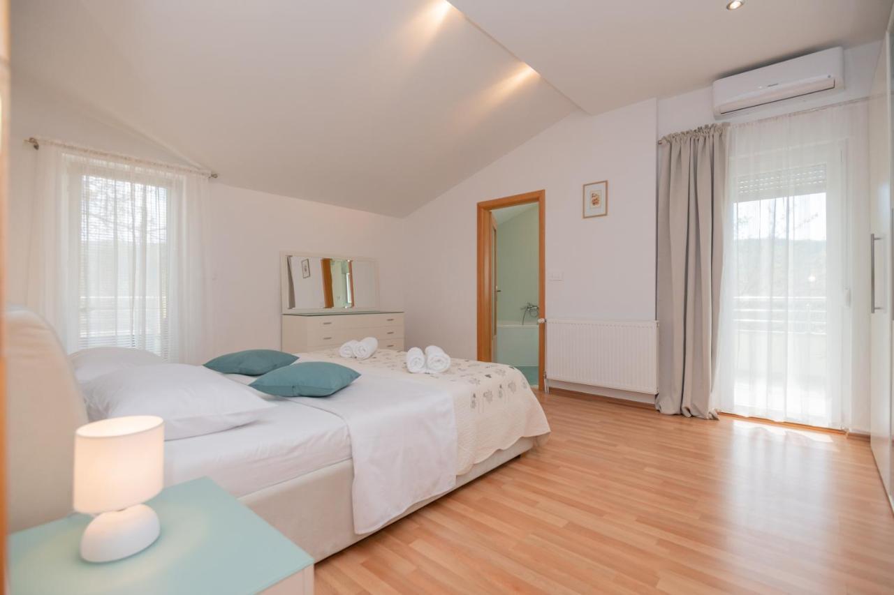 Holiday Home Terra Roca - Imotski, Natural Environment With Complete Peace And Quiet. Bagian luar foto