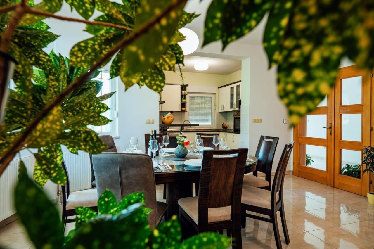 Holiday Home Terra Roca - Imotski, Natural Environment With Complete Peace And Quiet. Bagian luar foto