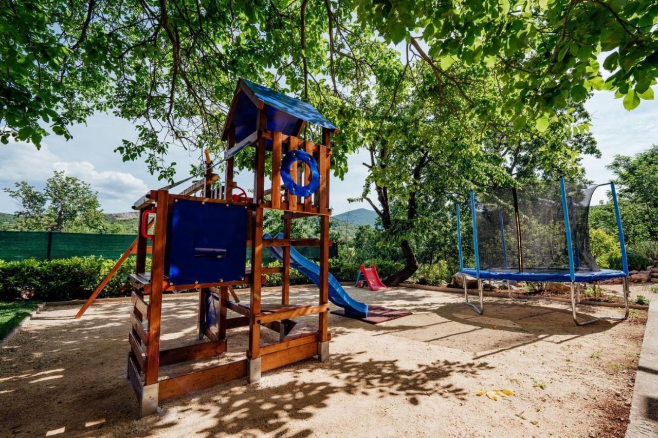 Holiday Home Terra Roca - Imotski, Natural Environment With Complete Peace And Quiet. Bagian luar foto